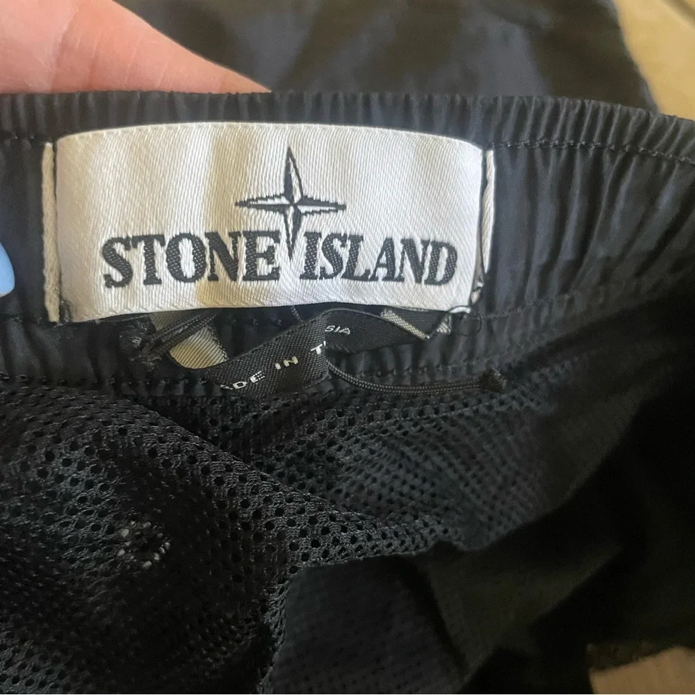 Stone Island Black Athletic Shorts size Large - Picture 5 of 11